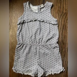 Baby Gap Floral Snap-Back Romper – Size 4T